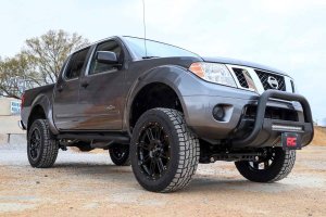 Nissan Frontier LED Bull Bar - Front - Rough Country - Single-Row 20-inch Black-Series LED - Black - '05-'21